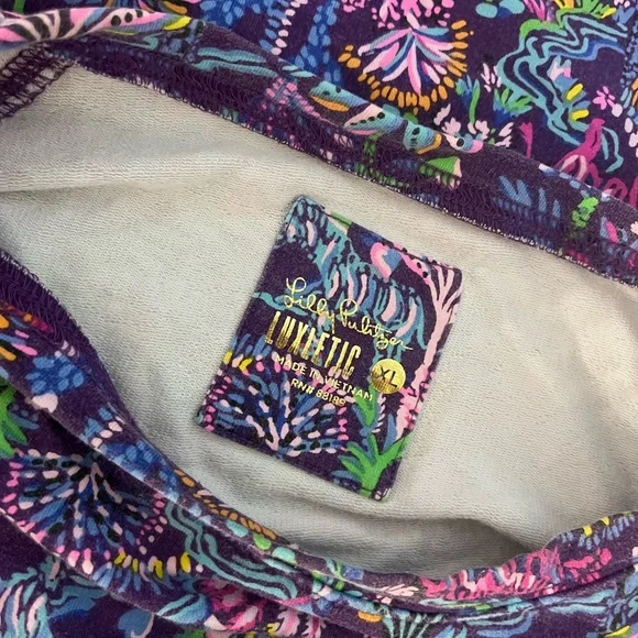 Lilly Pulitzer Blythe Lucretia Pullover UPF 50+ - Picture 2 of 5